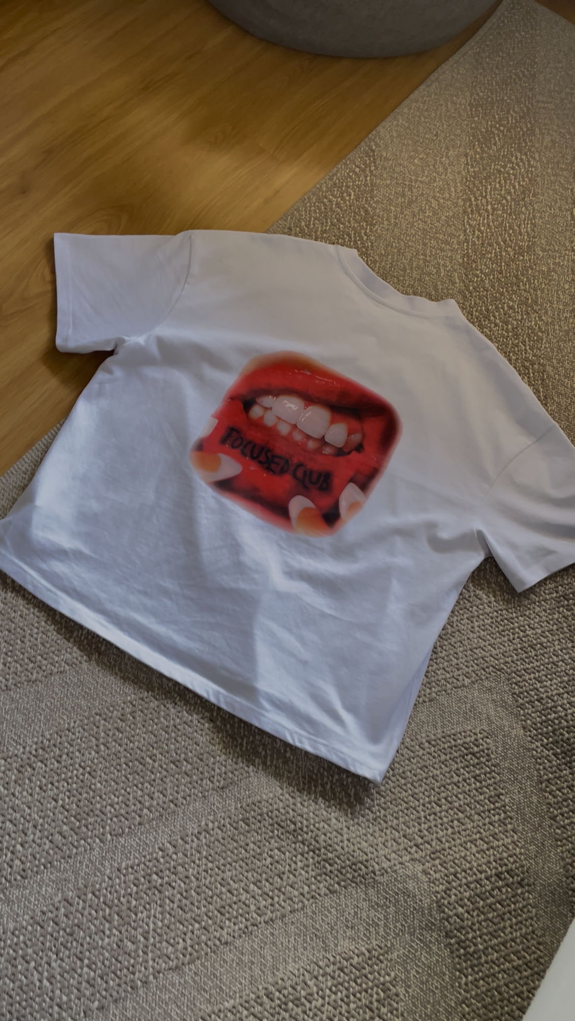 PREVENTA Anti-Average Tee