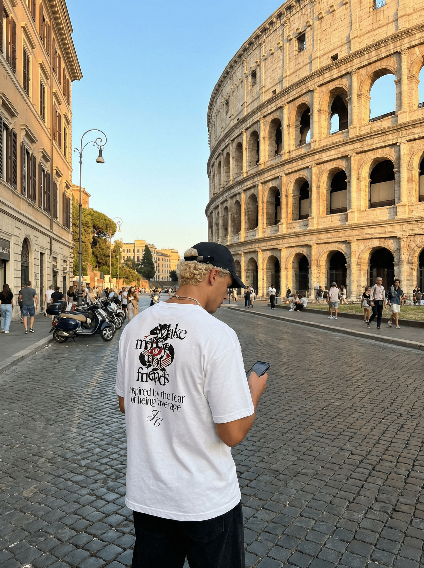 Camiseta Make Money Not Friends